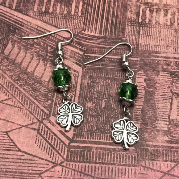 4 leaf clover shamrock dangle earrings - Picture 1 of 9